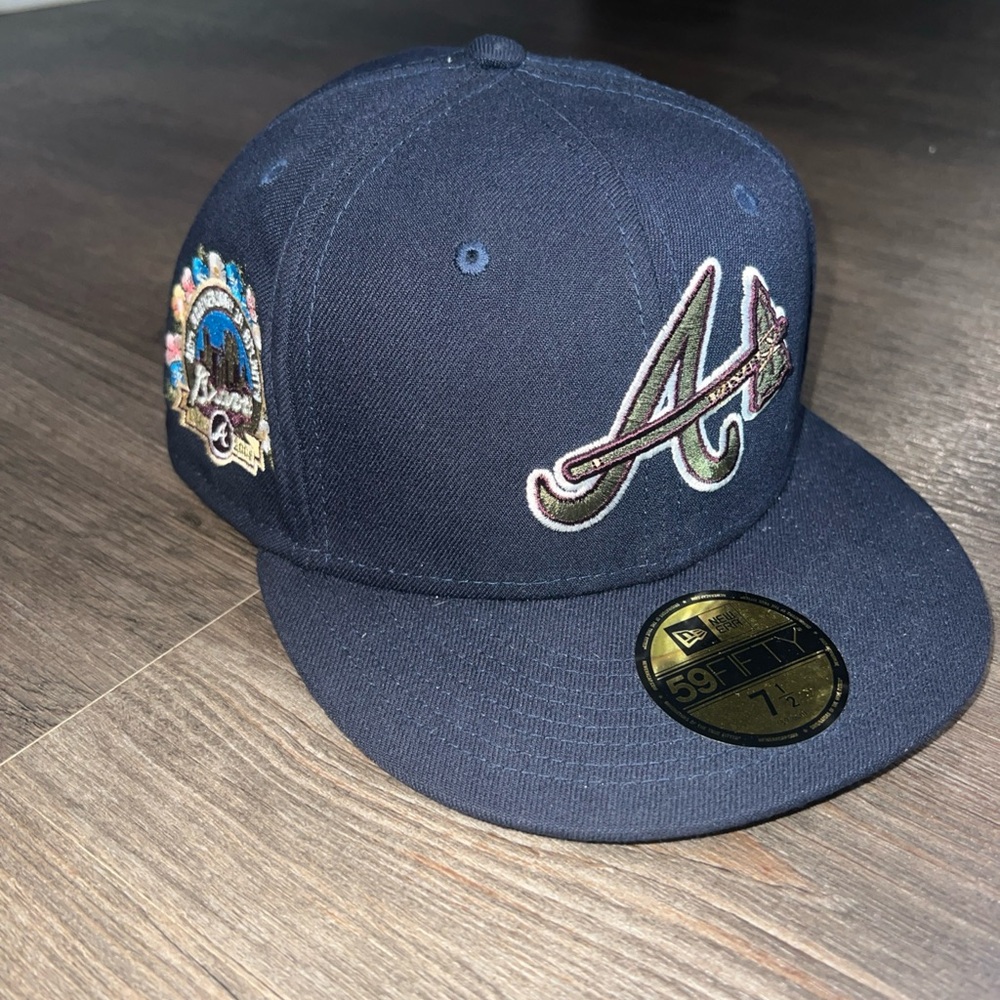 Atlanta Braves 40th Anniversary New Era Dark Blue Cap with Embroidered Patch